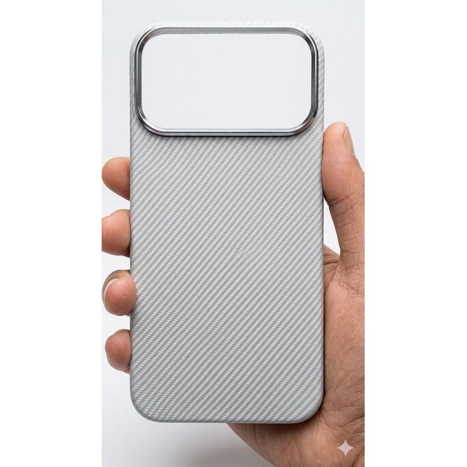 Capa de Carbono Premium Tadamall para iPhone 17 Pro – Cinza | Textura de Alta Aderência, Design Ultra-Slim Elegante e Proteção Contra Impactos
