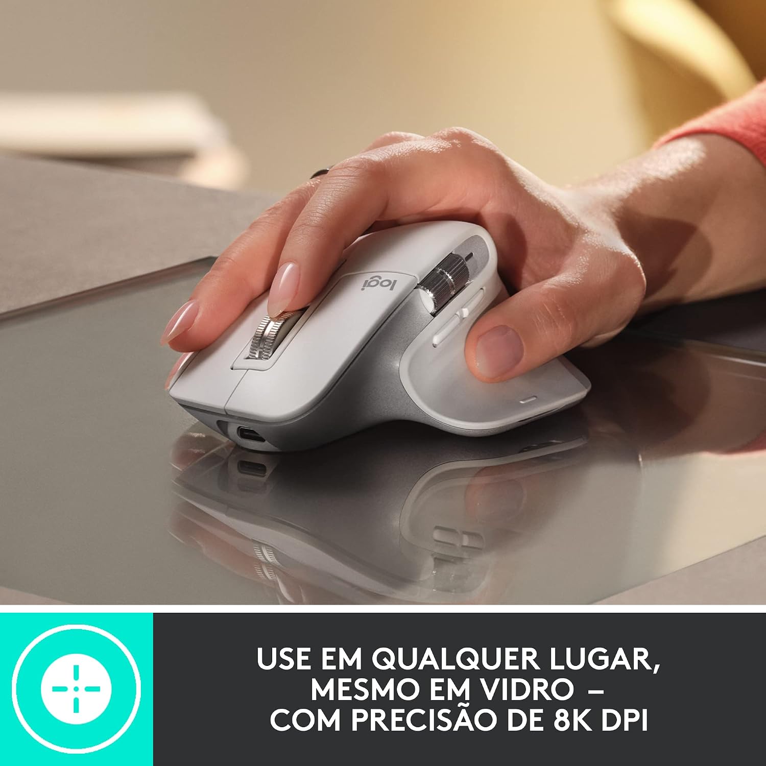 Rato Ergonómico Sem Fio Logitech MX Master 3S Preto Sensor 8000 DPI Vidro Quiet Clicks Rolagem MagSpeed Bluetooth e USB-C
