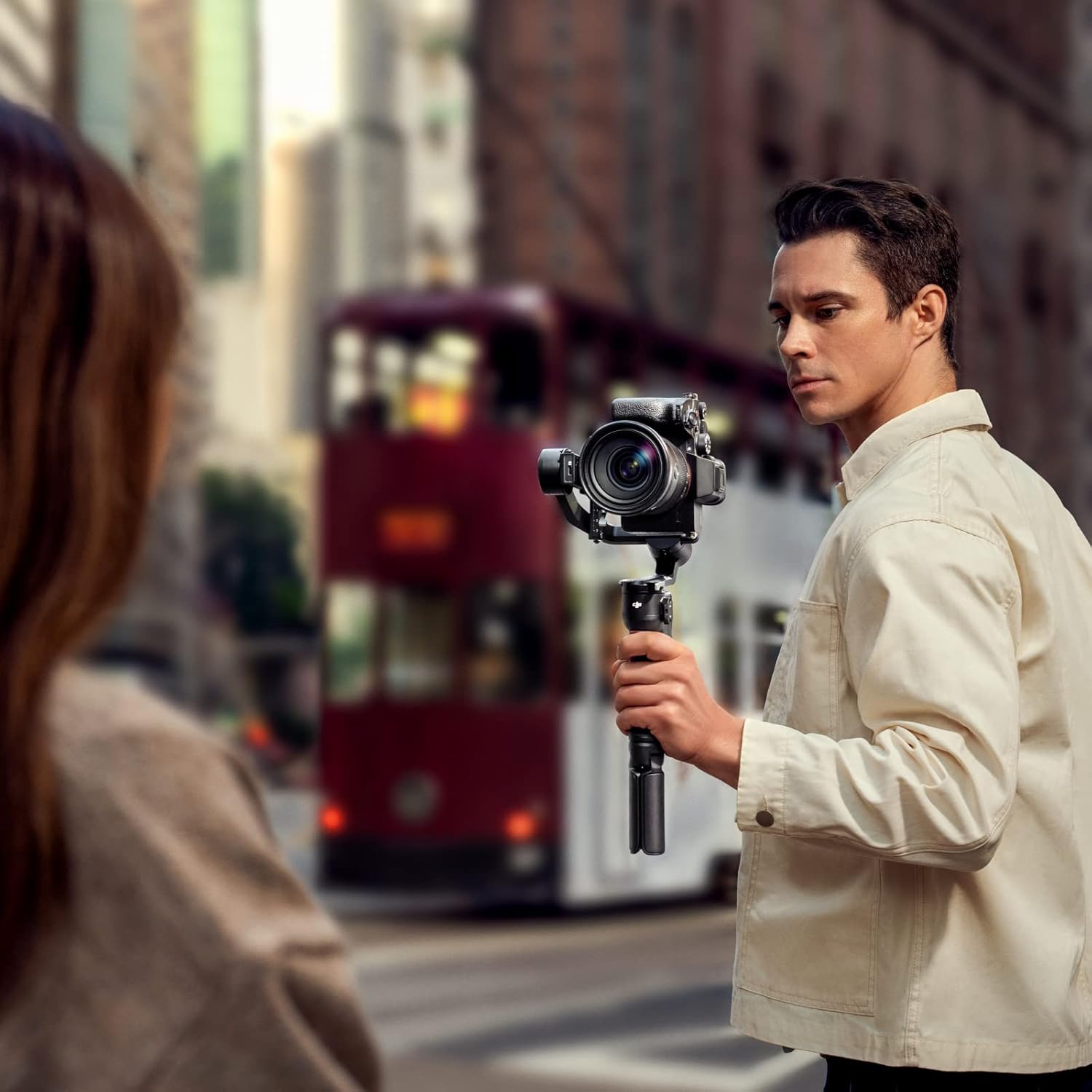 DJI RS 3 Mini – Estabilizador Gimbal de 3 Eixos para Câmeras