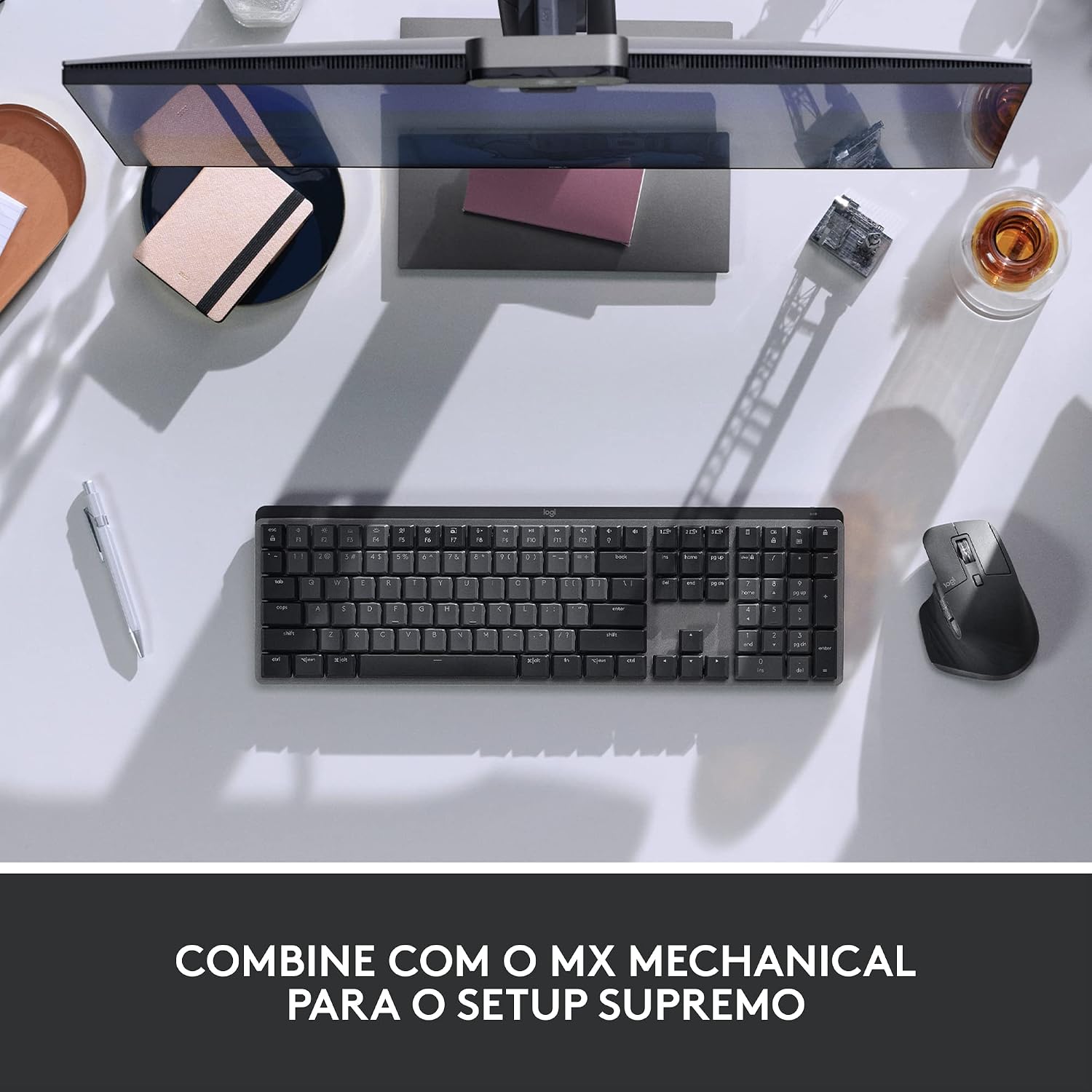 Rato Ergonómico Sem Fio Logitech MX Master 3S Preto Sensor 8000 DPI Vidro Quiet Clicks Rolagem MagSpeed Bluetooth e USB-C
