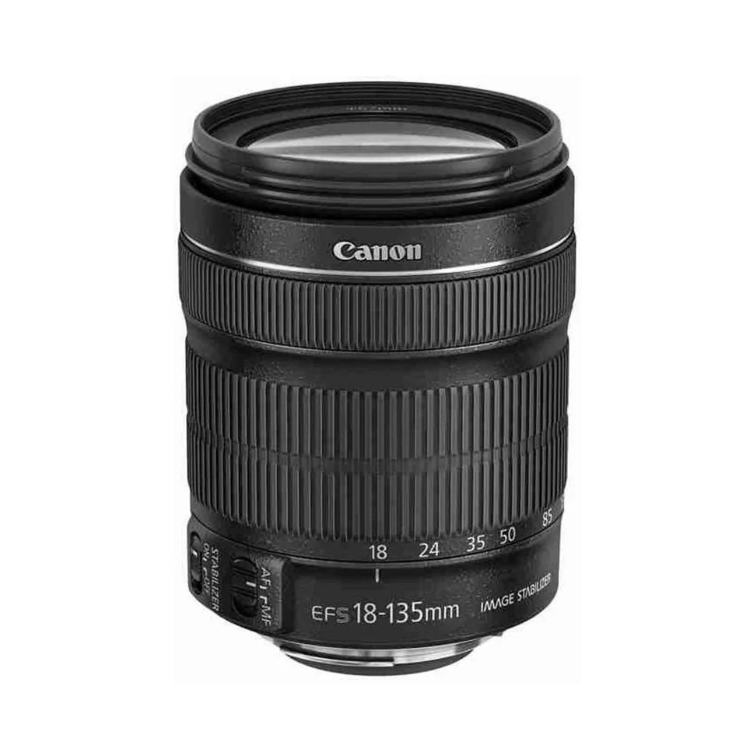 Canon EF-S 18-135mm f/3.5-5.6 IS USM – Lente Zoom Versátil com Estabilizador de Imagem