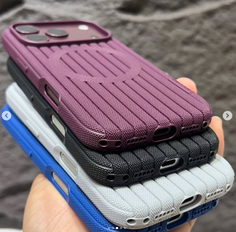 Capa Knitcase Royal Mesh MagSafe Respirável com Textura Trançada para Smartphone Apple iPhone 17 Pro Max / iPhone 18 Pro Max