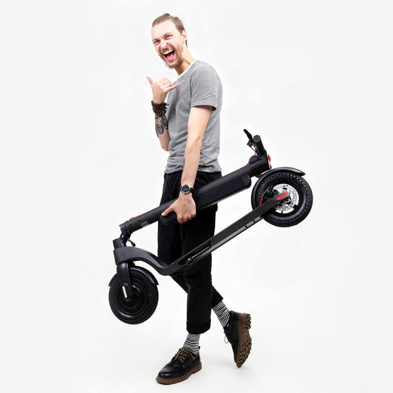 Patinete Elétrico KIXIN X8 Motor Brushless 350W Bateria Removível 36V Pneus 10" Velocidade 25km/h Autonomia até 45km IP54