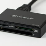 Transcend USB 3.0 Super Speed Multi-Card Reader para Carrinhoões SD/SDHC/SDXC/MS/CF (TS-RDF8K) - Preto